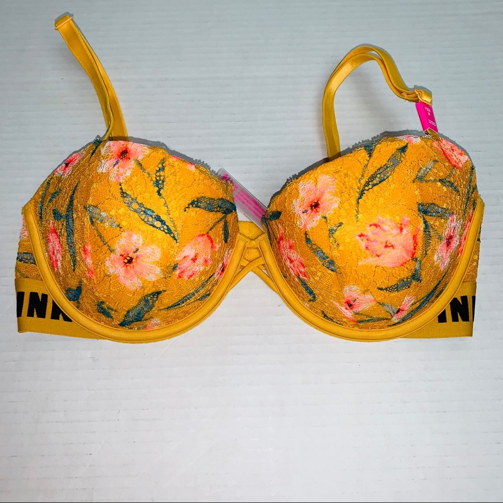 NWT pink Victoria’s Secret bra